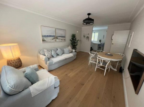 Sunny boutique apartment Sydney